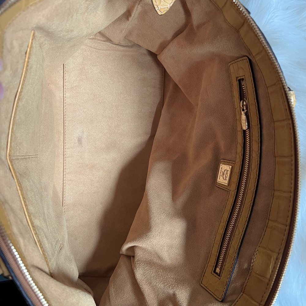 MCM Shoulder/Handbag - Picture 13 of 17